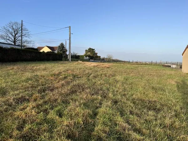 Terrain à bâtir de 0 pièces principales