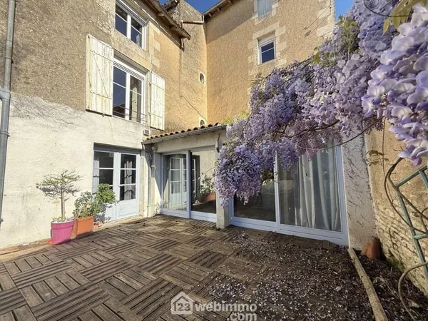 Maison de ville 8 pièces 216 m²