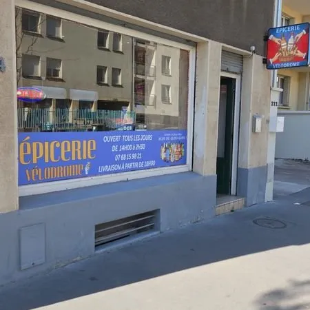 Fonds de commerce d'épicerie à céder