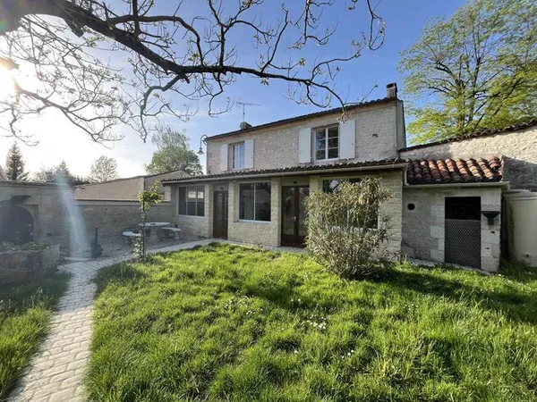 Maison en pierre 5 pièces 157 m²