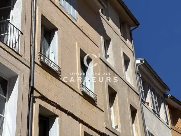 Vente studette Aix en Provence, centre ville.