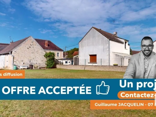 Terrain 700 m²