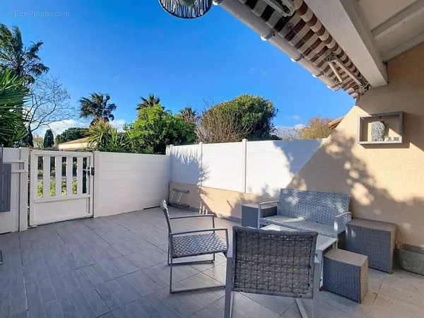 Maison saint cyprien a 200 metres de la mer