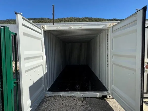 Box 15 m2 33 m3