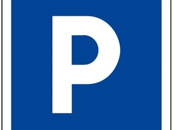 A NANCY EMPLACEMENT DE PARKING A LOUER PROCHE PEPINIERE