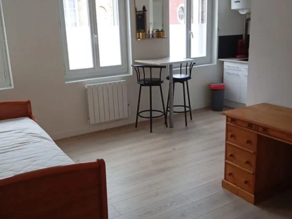 Studio Henriville quartier recherché