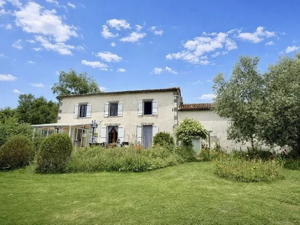 Maison Vente Le Bouchage 7p 189m² 286200€