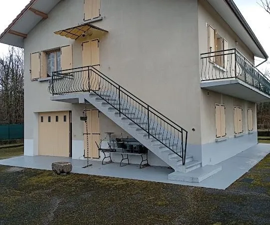 Maison à la campagne avec en annexe atelier 40 m2