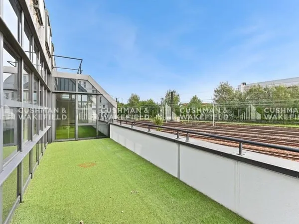 Bureaux 476 m²