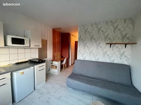 Studio 18m2 - disponible à partir du 13 mai