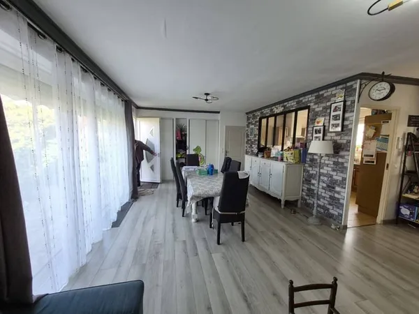 Maison de plain-pied 4 pièces 117 m²