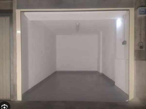 Parking 12 m²