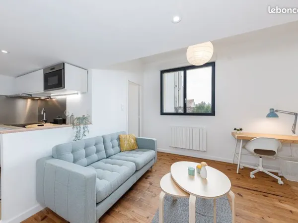 Appartement 30m2 meublé dans coliving avec extérieur pour jeune actif