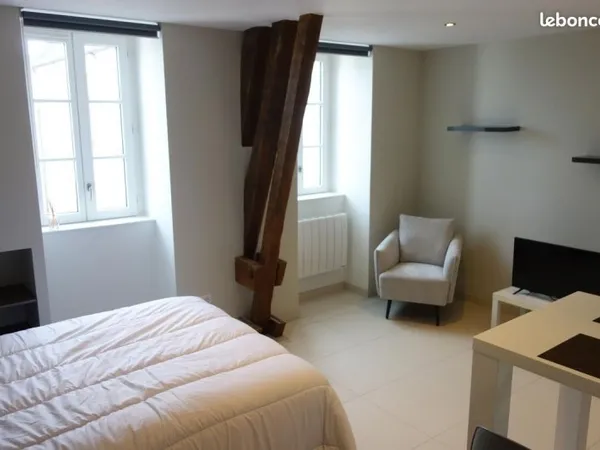 Studio 30 m² meublé