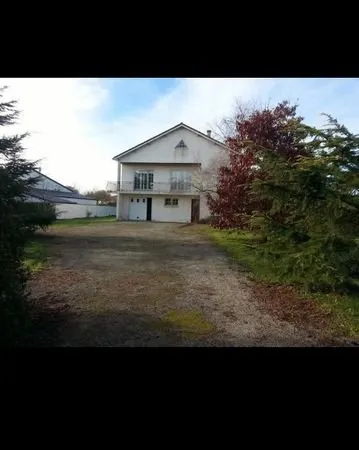 Maison avec 2 appartement