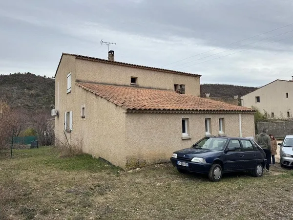 Investissement locatif : Ensemble immobilier de 3 logements - Champtercier