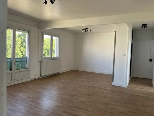Duplex de 4 pièces principales