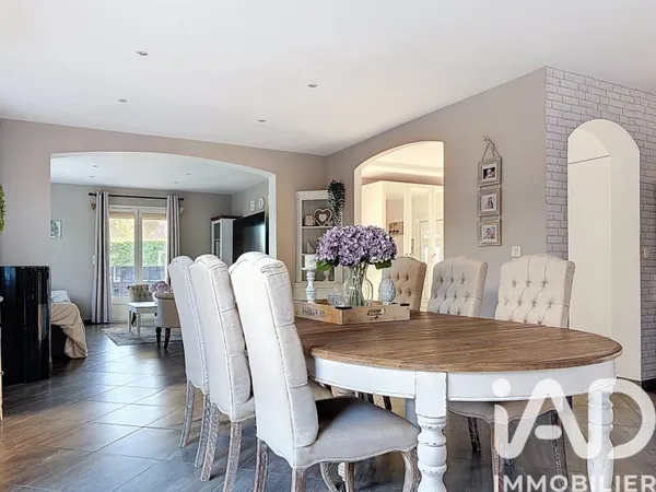 Maison 6 pièces 165 m²