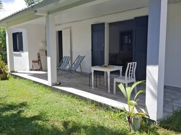 A vendre villa F4/5 sur 480m2 de terrain - Riv. du mat les b