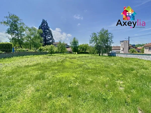 Terrain en individuel 882 m²