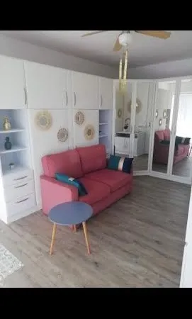 Studio 1 pièce 26 m²