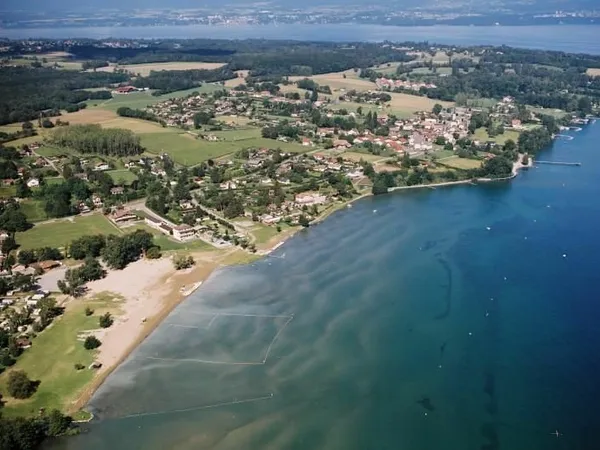 Terrain à bâtir de 536 m² à EXCENEVEX (74)