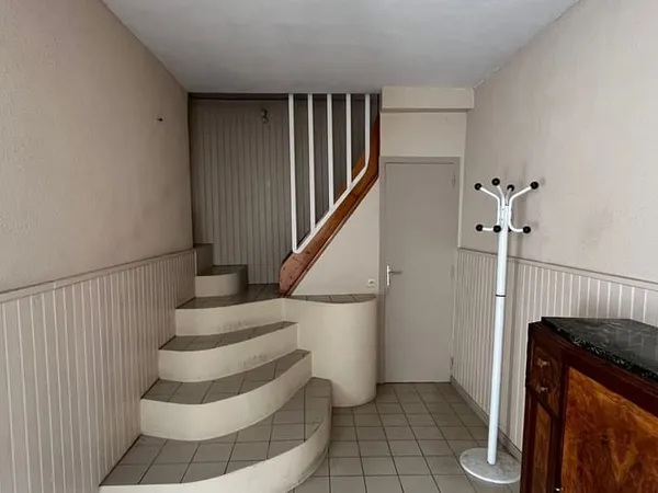 Maison 2 pièces 77 m²