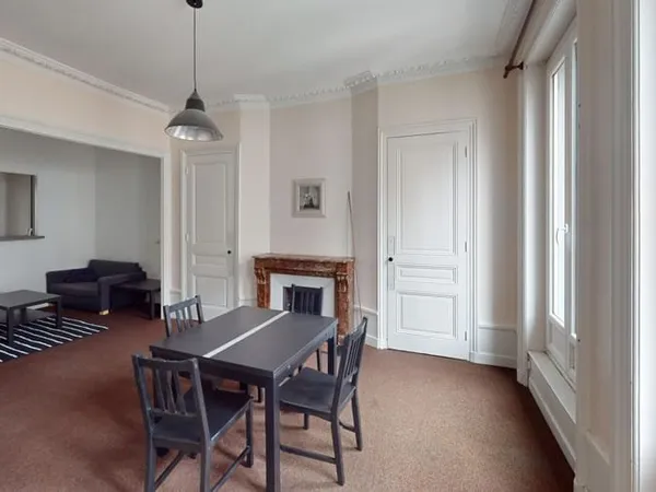 Appartement 2 pièces 64 m²
