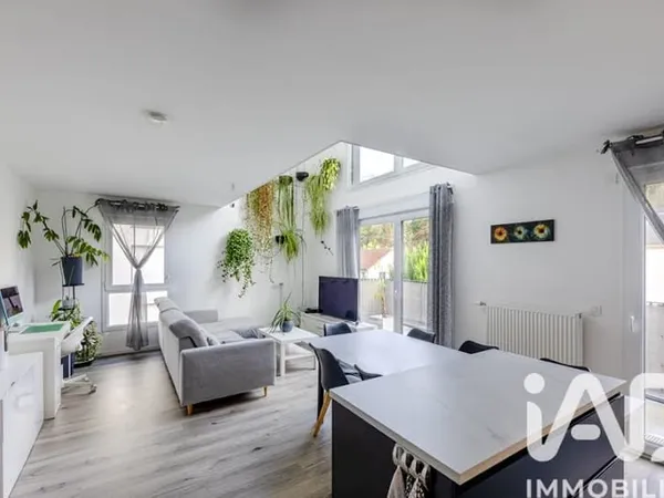 Appartement 4 pièces 90 m²