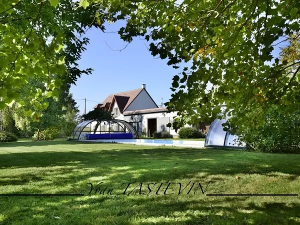 Propriété 7 pièces