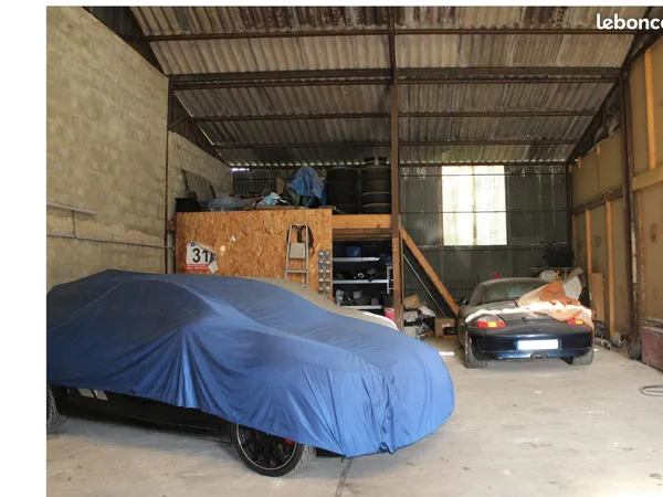 Location d'un garage de 120m²