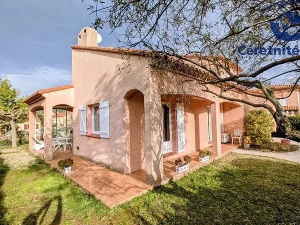 Villa 4 faces à Céret