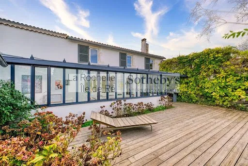 Maison 7 pièces 182 m²
