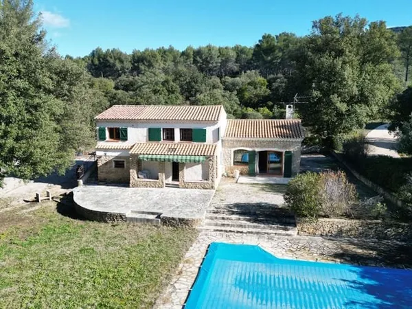 Maison 4 pièces 111 m²