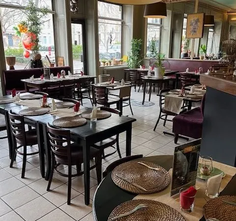 Bar restaurant style bouchon - belle opportunité