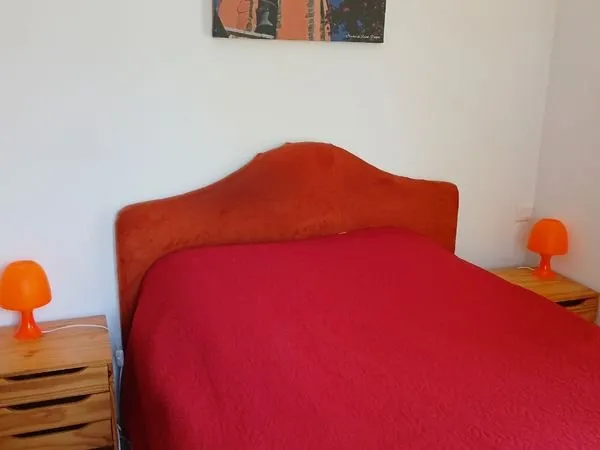 Location pour une personne dans villa avec commodité