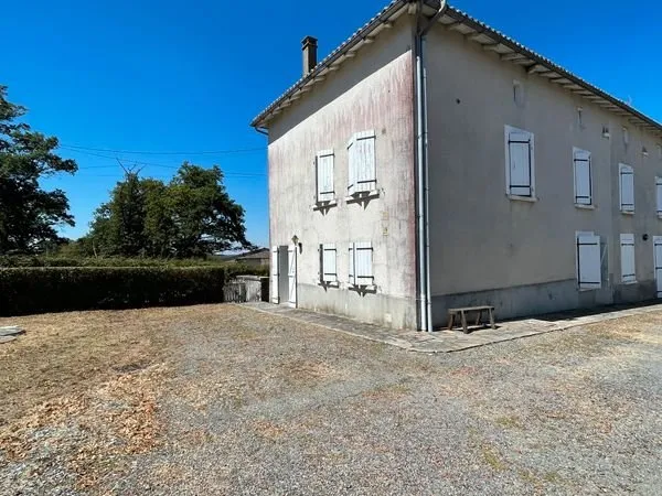 Maison 4 pièces Chabrac avec jardin et garage