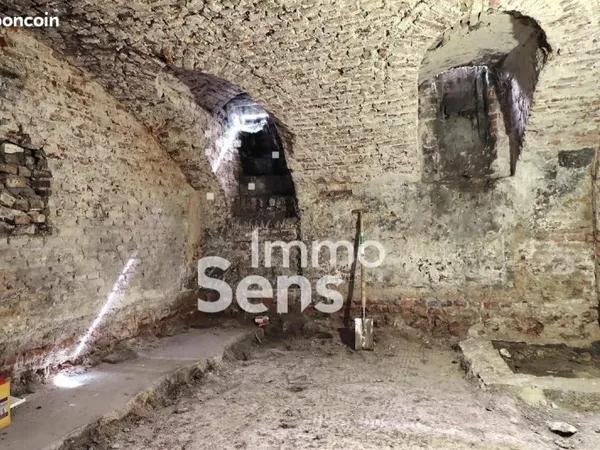 Cave Lille