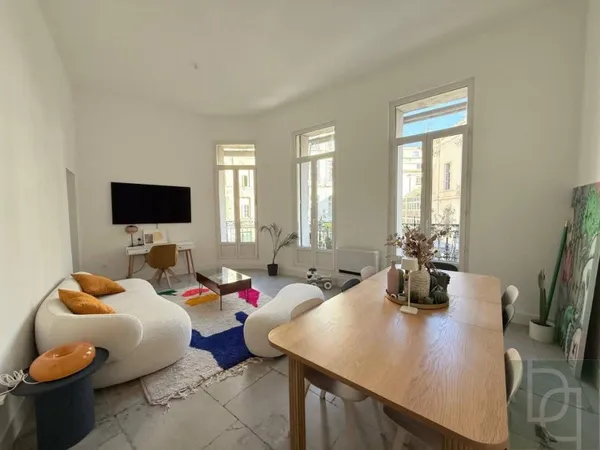 Appartement 5 pièces 95 m²