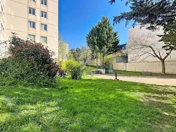 Appartement 5 pièces 84 m²
