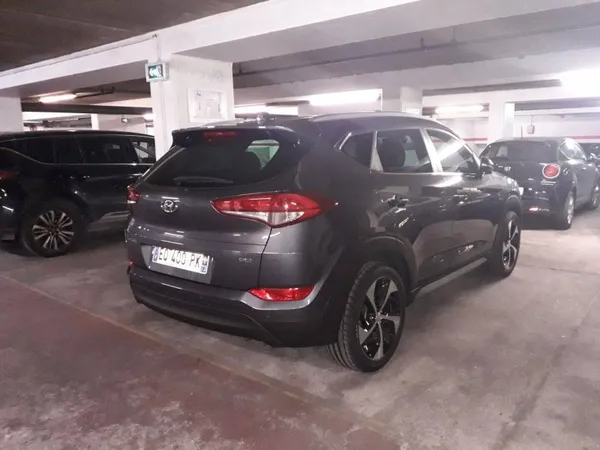 Parking 12 m²