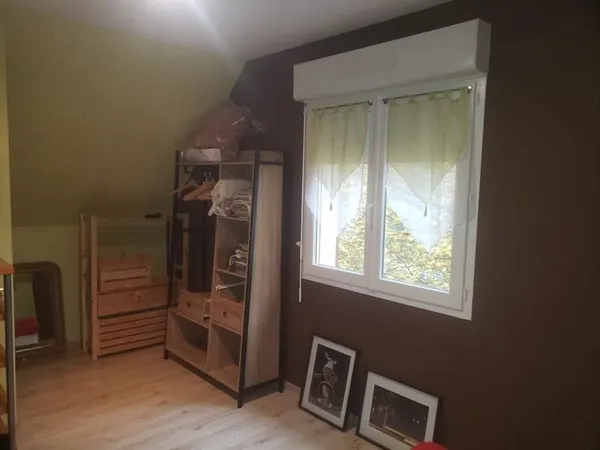 Chambre de 14m2 à louer sur Cierrey