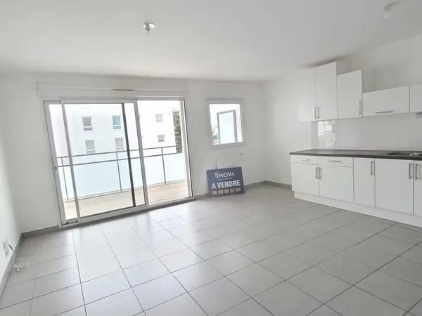 Appartement T3, Balcon, Garage