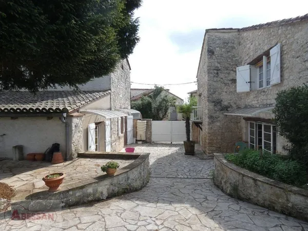 Maison de village