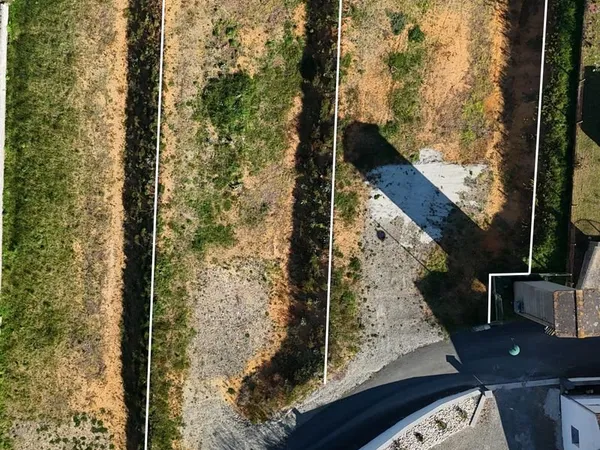 Terrain 700 m² Le Breil-sur-Mérize