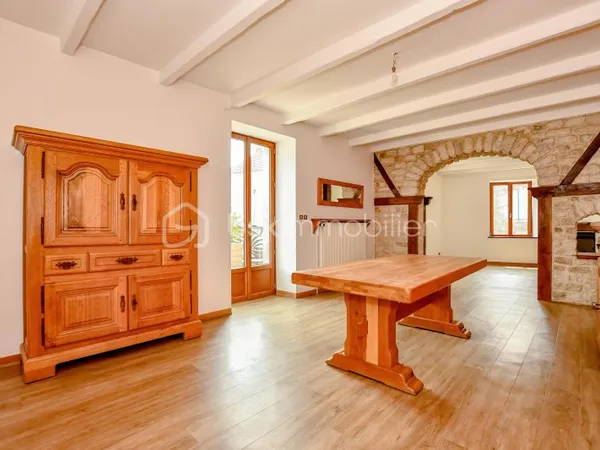 Maison 6 pièces 260 m²