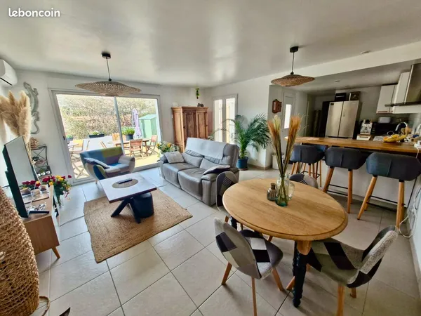 Maison T2 plus mezzanine avec extérieur