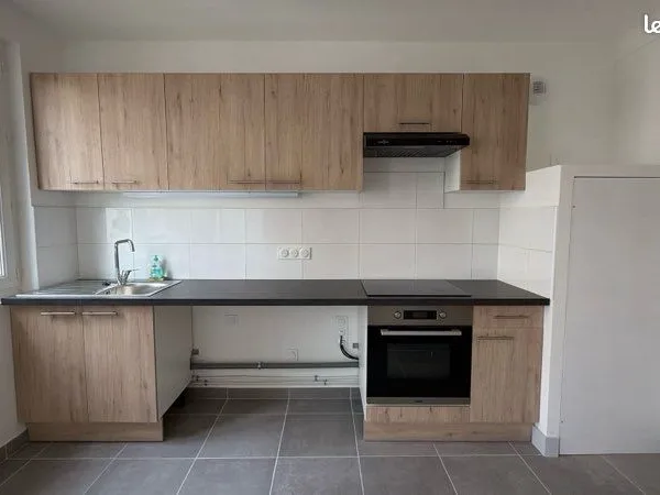 Apparemment T3 67m2