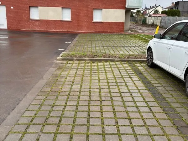 Location parking extérieur
