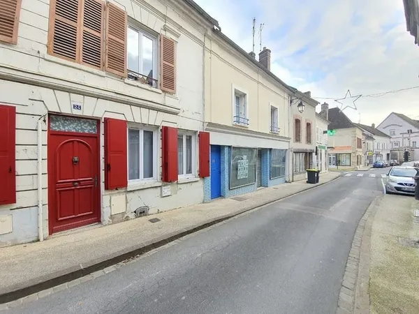 Maison d'habitation et local commercial